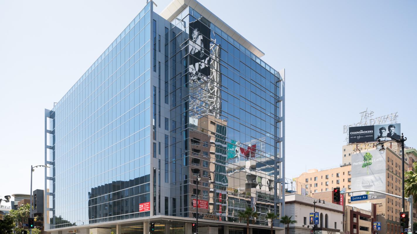 びる JLL Capital Markets closes sale of 222,192-square-foot